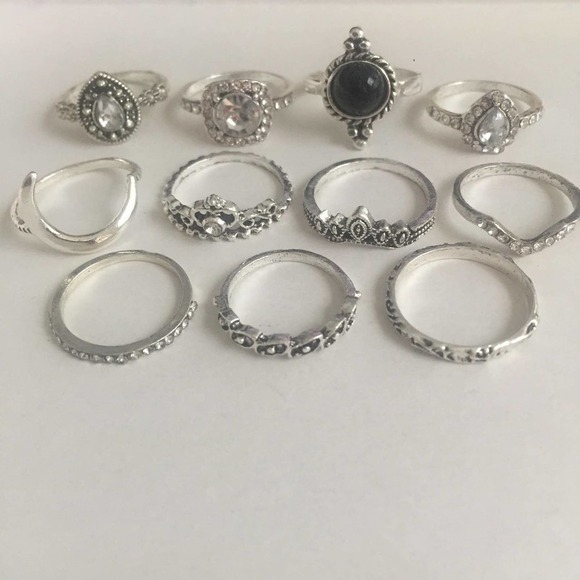 11 Piece Black Onyx Midi Ring Set - Picture 3 of 7